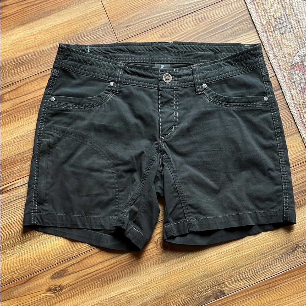 Black Kuhl Brand Mid-Rise Hiking Shorts